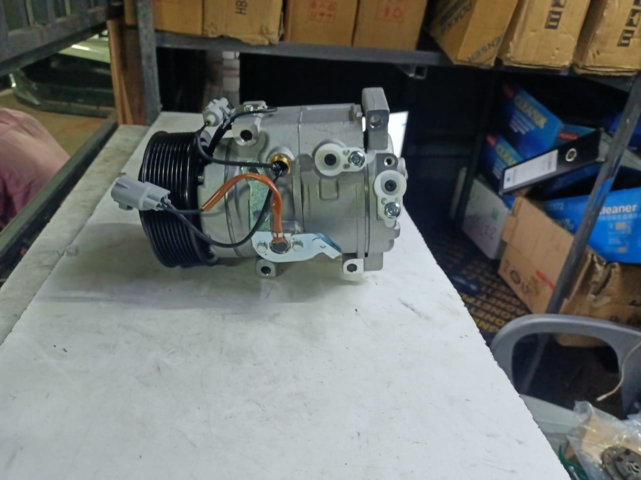 Brand-new-A.C-Compressor-For-LandCruiser-200-Diesel-1-VD-35000-Ksh.jpg Brand new A.C Compressor For LandCruiser 200 Diesel 1 VD